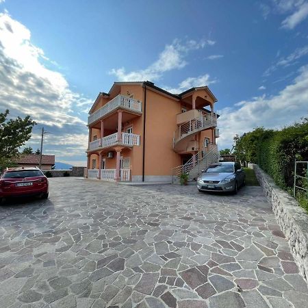 Hill 3 Apartment Viskovo Exterior photo